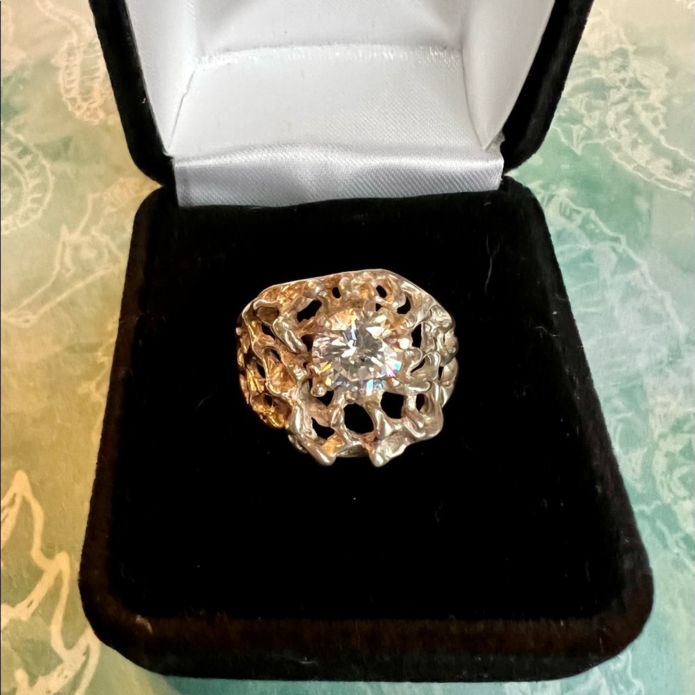Men’s Sterling silver ring with CZ size 10